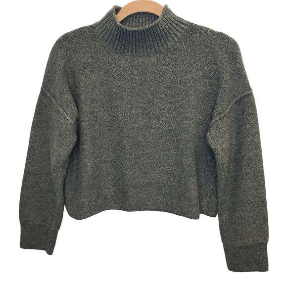 Universal Thread Women's Green Mock Neck Long Sleeve Cropped Sweater S - Picture 1 of 7